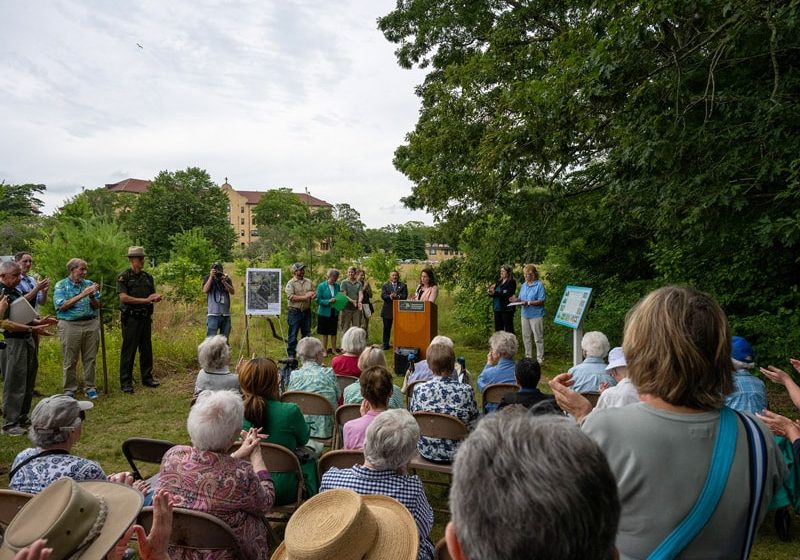 Conservation Easement press conference.